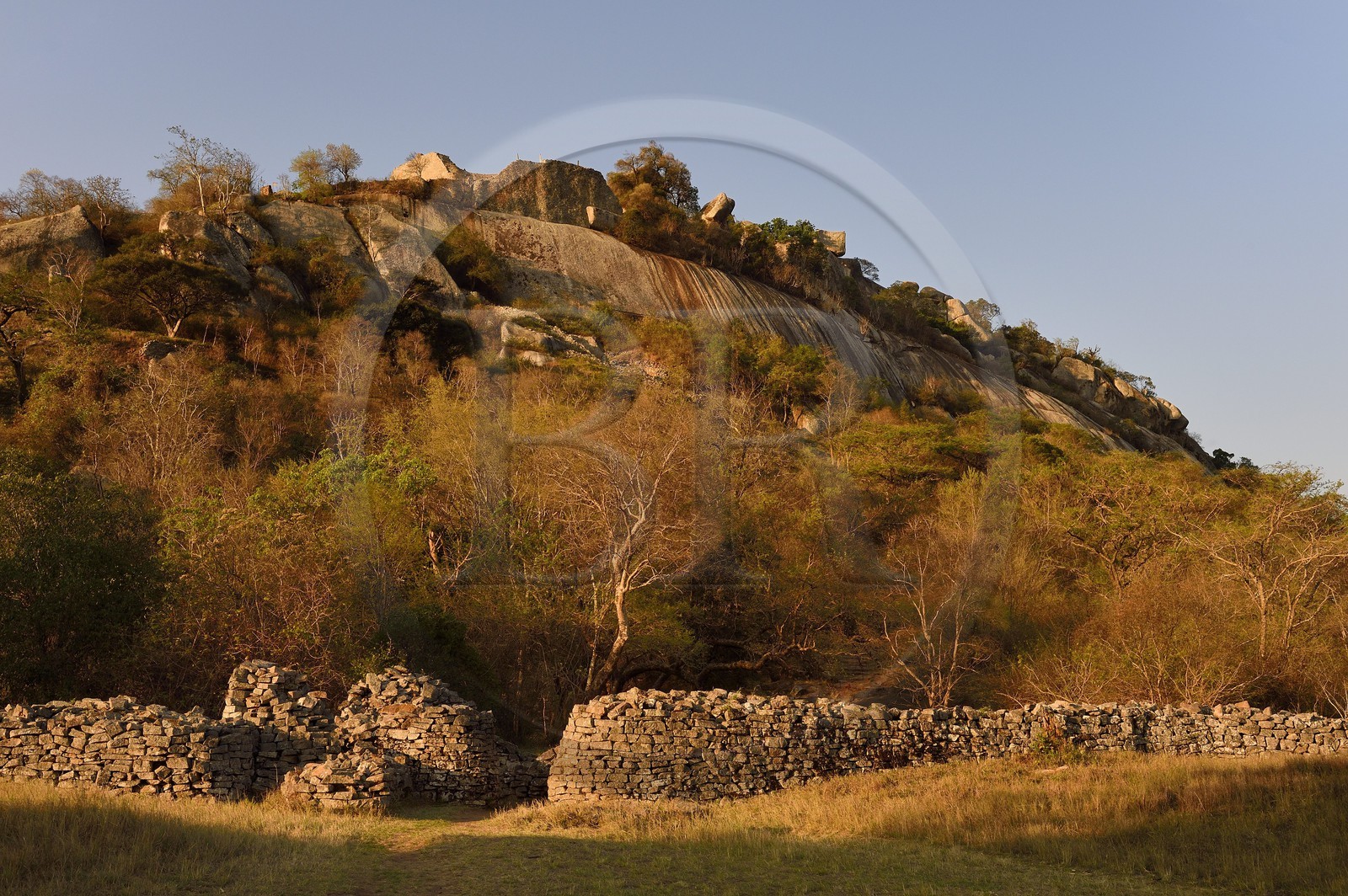 Zimbabwe, province de Masvingo, les ruines du site archéologique du Grand Zimbabwe, classé Patrimoine Mondial de l'UNESCO, Xème au XVème siècle, les Ruines de la colline (Hill Complex)