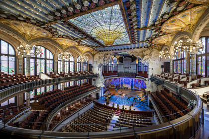 Spain, Catalonia, Barcelona, Palau de la Musica Catalana (Catalan Music Palace), concert hall designed by the architect of Catalan modernism Lluis Domènech i Montaner, a UNESCO World Heritage Site, large glass roof, stained glass dome work of Antoni Rigalt i Blanch
