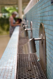 France, Allier (03), Vichy, Hall des Sources appelé aussi la Trinkalle regroupant les quatre sources d'État Grande Grille, Mesdames, Lucas et Chomel
