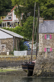 France, Finistère (29), Pays des Abers, Aber Wrac'h, Lannilis, le Port de Paluden à marée basse