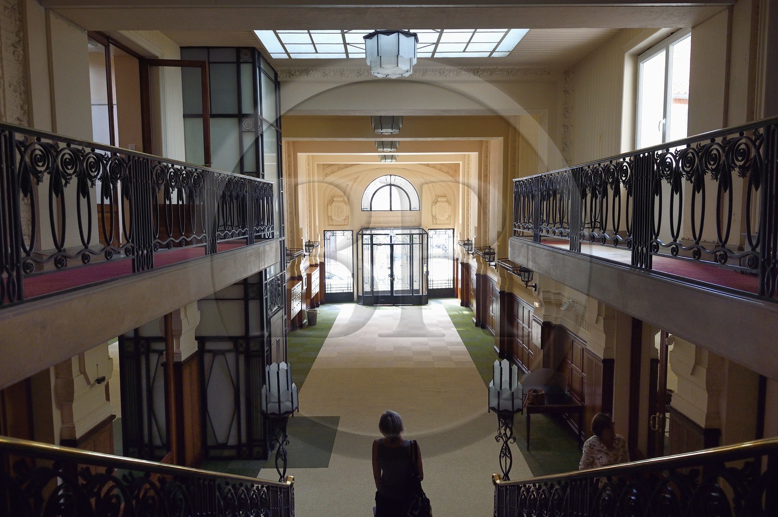 France, Allier (03), Vichy, ancien Hotel France et Pasteur sur l'avenue Aristide Briand, le hall d'entrée de style art Déco