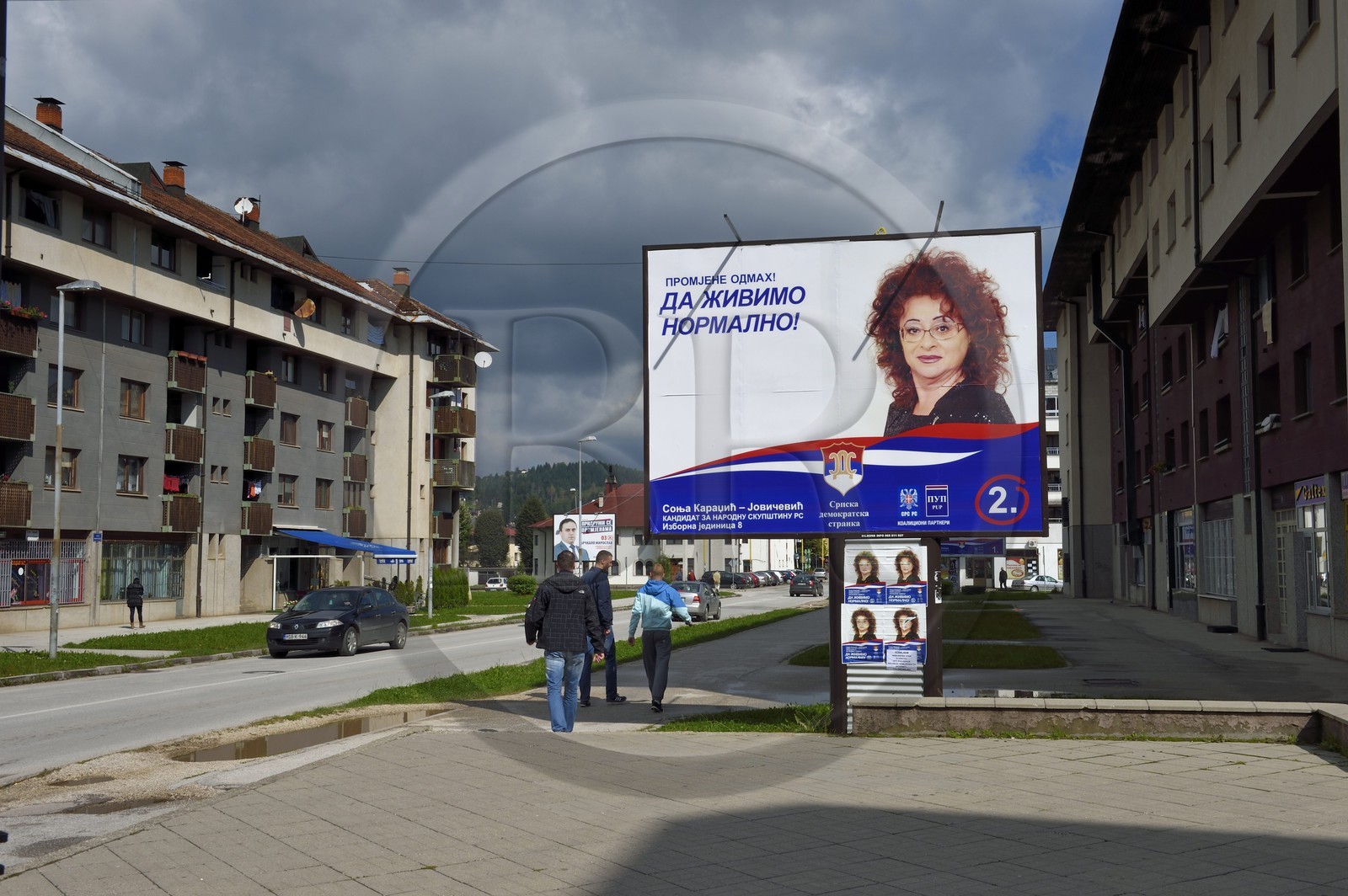 Bosnie-Herzégovine, République serbe de Bosnie, panneau pour les élections législatives à Pale, Sonia Karadzic