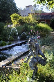 France, Var, Provence Verte (Green Provence), Bras village next to Saint Maximin, Le Peyrourier Bed & Breakfast, une campagne en Provence, sculpture in the garden
