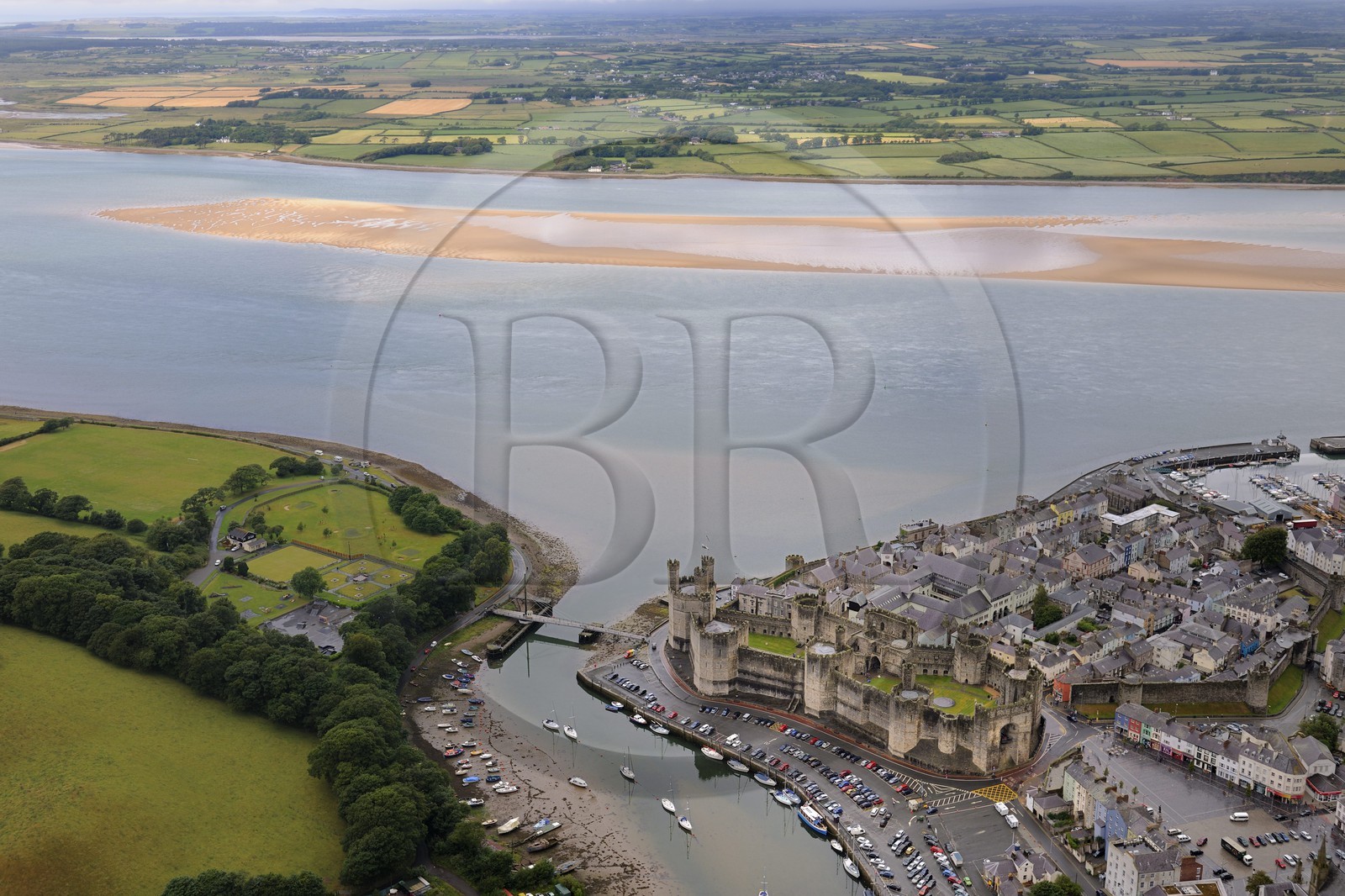 United Kingdom, England, Wales, Caernarfon, castle of the XIII century built by Edward I of England (aerial view)
