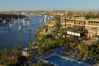 Egypte, Haute Egypte, Nubie, vallée du Nil, Assouan, l'hotel Old Cataract dominant le Nil