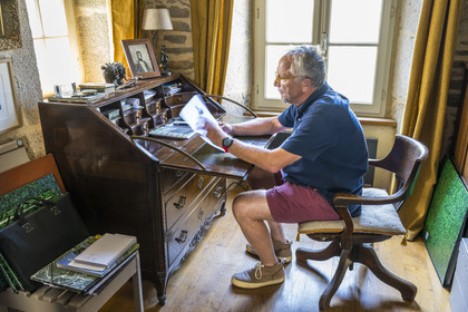 France, Finistère (29), Roscoff, maison d'armateur dite de la Porte Noire construite à la fin XVIème siècle par les frères James, Christian Kulig est son actuel propriétaire