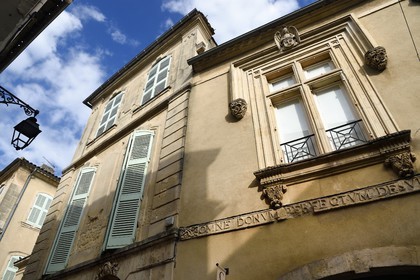 France, Bouches du Rhone, Arles, quartier de la Roquette,