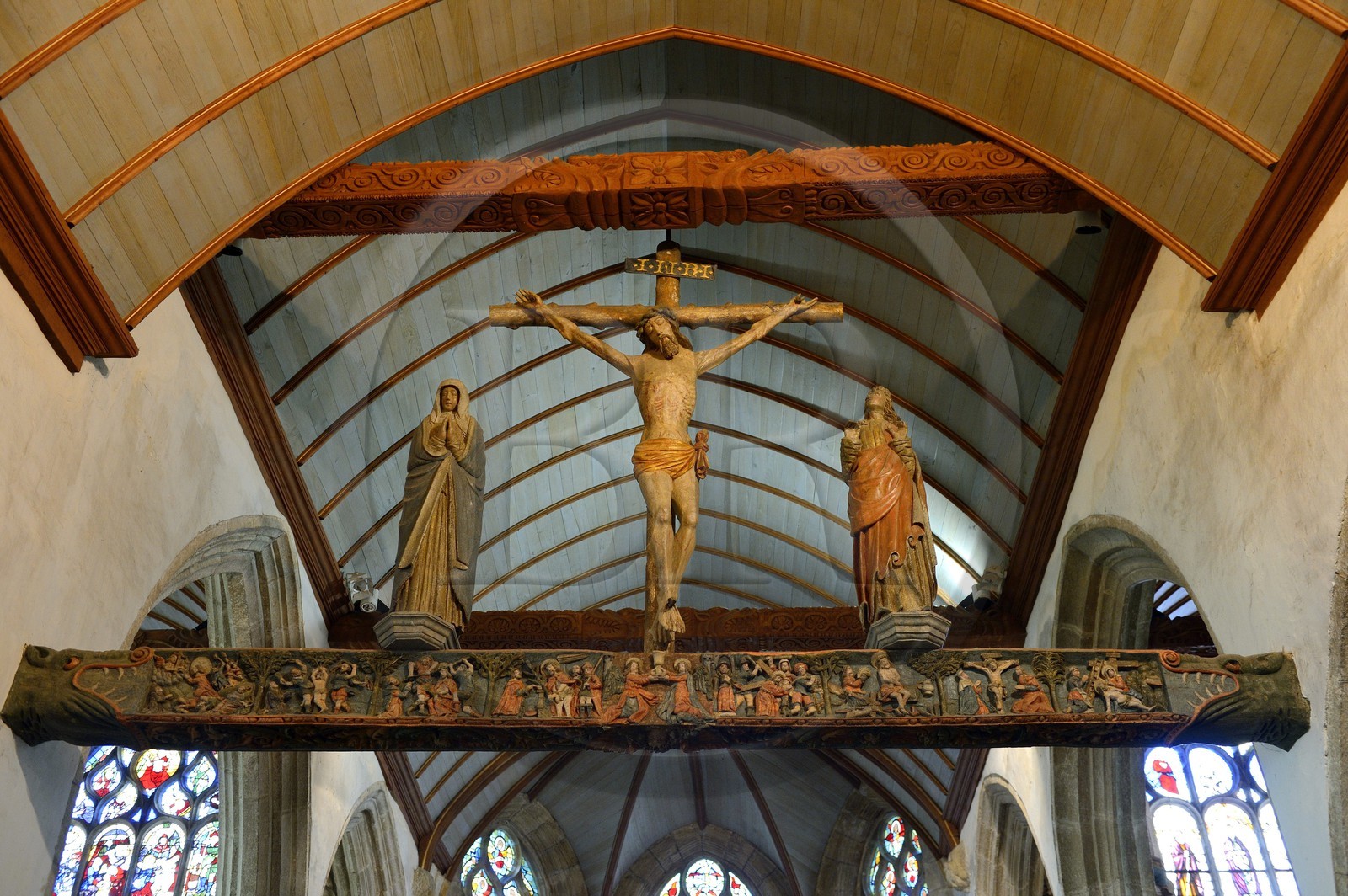 France, Finistère (29), Lampaul-Guimiliau, la poutre de gloire de l'église