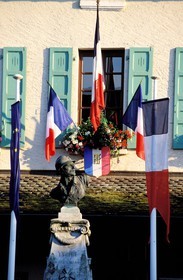 France, Haute Savoie, Yvoire village, labelled Les Plus Beaux Villages de France (The Most Beautiful Villages of France), town hall and the monument to war dead in the village