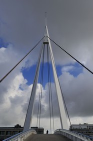 France, Seine Maritime, Le Havre, Downtown rebuilt by Auguste Perret listed as World Heritage by UNESCO, Footbridge of the Bassin du Commerce by Guillaume Gillet (1969)