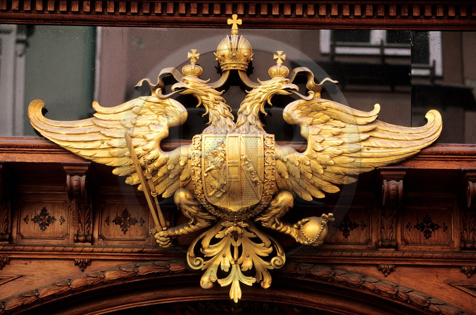 Autriche, Styrie, Graz, centre historique classé Patrimoine Mondial de l'UNESCO, rue Hofgasse, enseigne sur l'ancienne boulangerie de la cour impériale de la famille Edegger-Tax