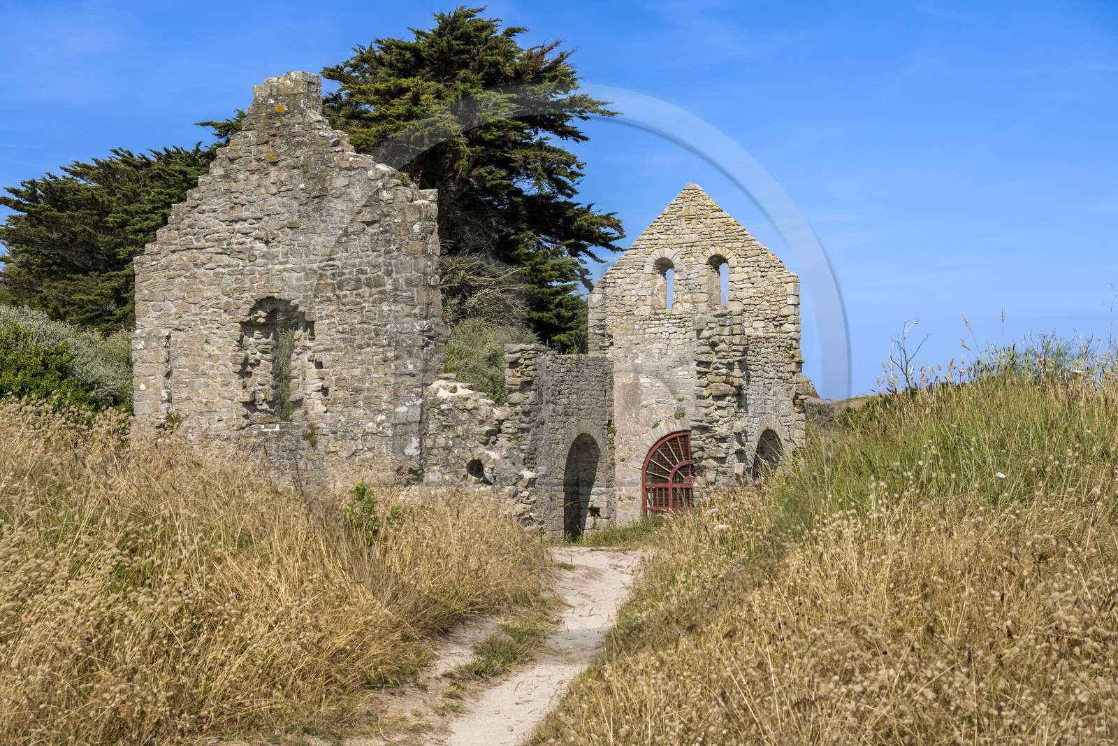 France, Finistère (29), Iles du Ponant, Ile de Batz, vestiges d'un ancien monastère du VIème siècle sur la Pointe de Penn-Batz devenu la chapelle Sainte-Anne