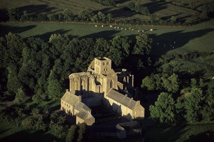 France, Manche (50), Cotentin, abbaye de Hambye, (vue aérienne)