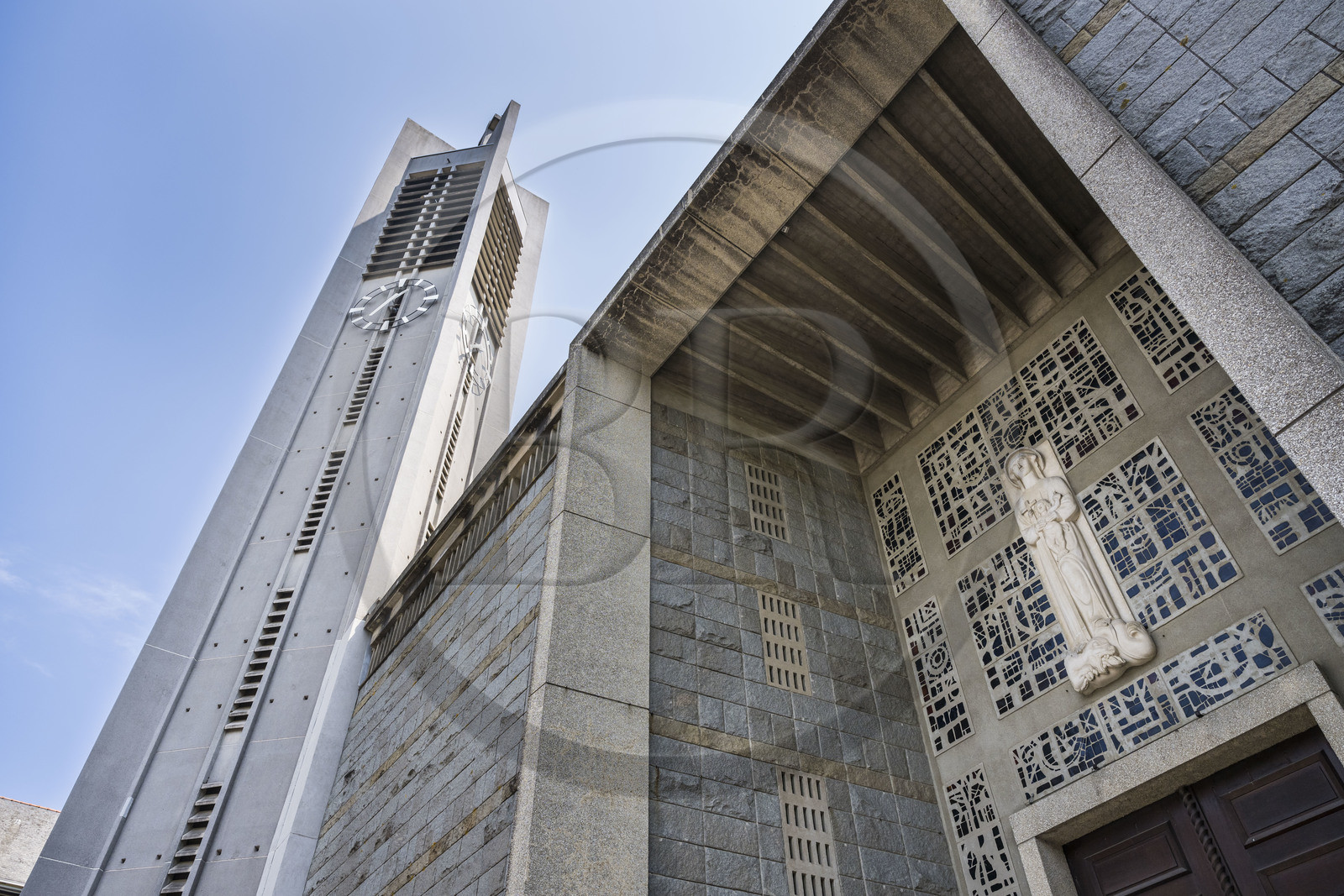 France, Morbihan (56), Lorient, église Notre-Dame-de-Victoire de Lorient construite en 1955, architecte Jean-Baptiste Hourlier