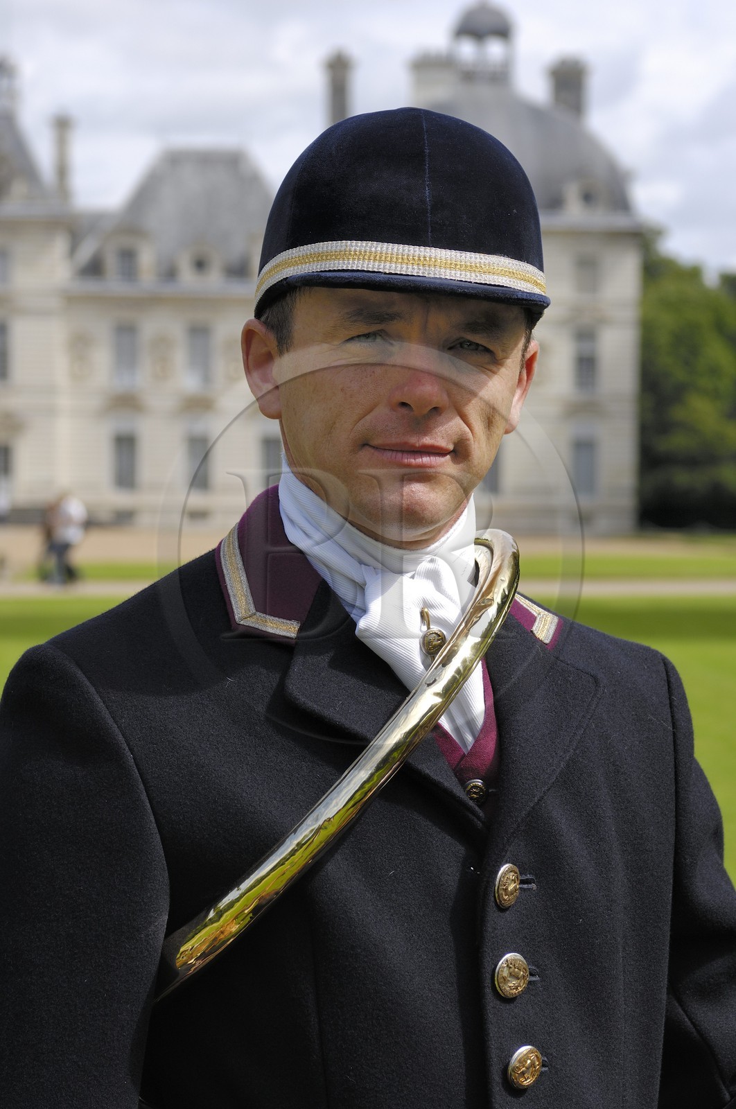 France, Loire et Cher (41), château de Cheverny, le premier piqueux Vol au Vent qui cogère la meute de 90 chiens de chasse à cour