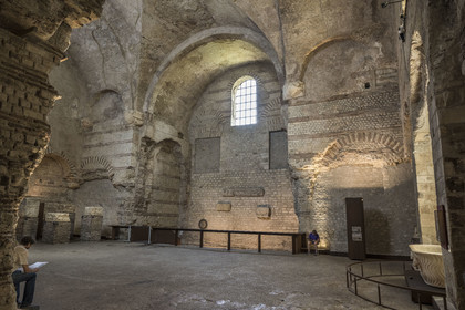 France, Paris, Musée de Cluny - Musée national du Moyen-Age (Middle Ages Museum in the former Hotel de Cluny), Frigidarium of the Cluny thermal baths, Roman and Gaulish collections