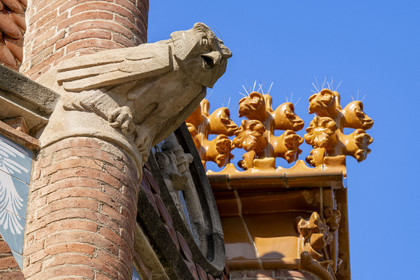 Spain, Catalonia, Barcelona, El Guinardo district, former Hospital de la Santa Creu i de Sant Pau listed as UNESCO World Heritage, modernist style by architect Domenech i Montaner, today a museum and a cultural center, detail of the decoration of one of the pavilions