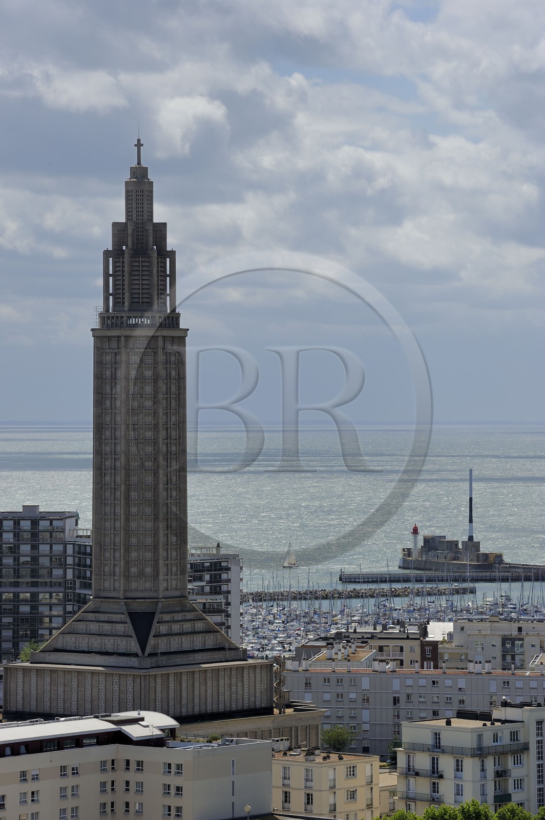 France, Seine-Maritime (76), Le Havre, Centre-ville reconstruit du Havre par Auguste Perret classé Patrimoine Mondial de l'UNESCO, la Tour Lanterne de l'église Saint-Joseph