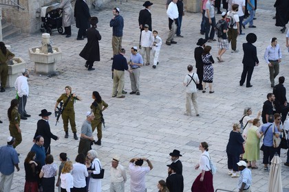 Israel, Jerusalem, holy city, the old town listed as World Heritage by UNESCO, ortodox jews and women soldiers under the Temple Mount or Haram Ash-Sharif