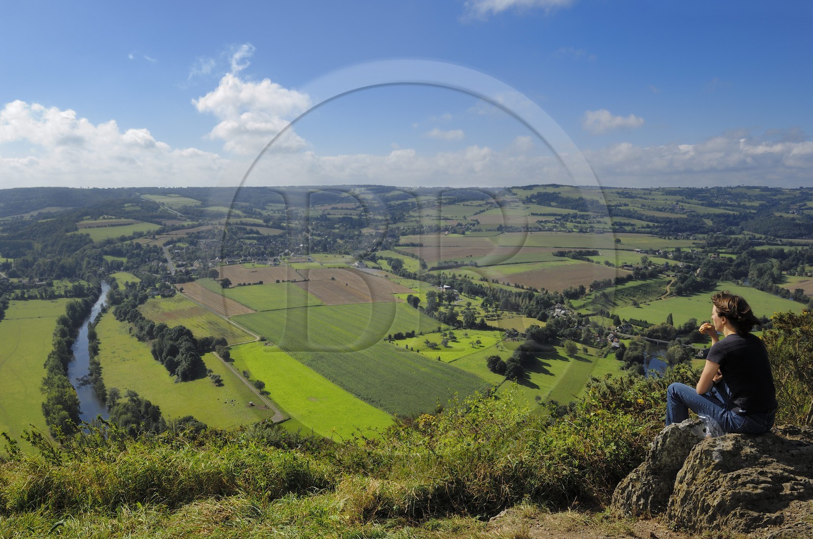 France, Calvados (14), la Suisse normande, Clécy, la vallée de l'Orne depuis la route des crêtes