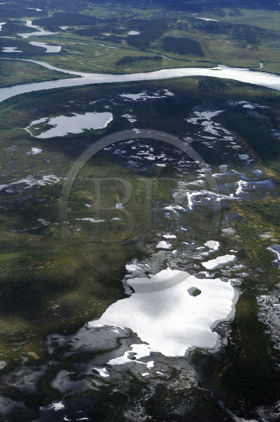 Suède, Laponie, paysage du comté de Norrbotten au nord de Lulea(vue aérienne)