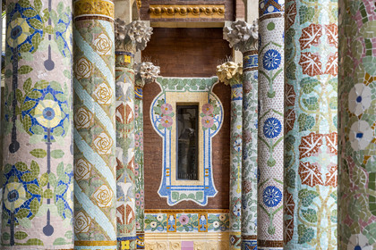 Spain, Catalonia, Barcelona, Palau de la Musica Catalana (Catalan Music Palace), concert hall designed by the architect of Catalan modernism Lluis Domènech i Montaner, a UNESCO World Heritage Site, mosaic columns of the exterior loggia