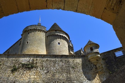 France, Dordogne (24), Périgord Noir, vallée de la Dordogne, Sainte-Mondane, le chateau de Fénelon