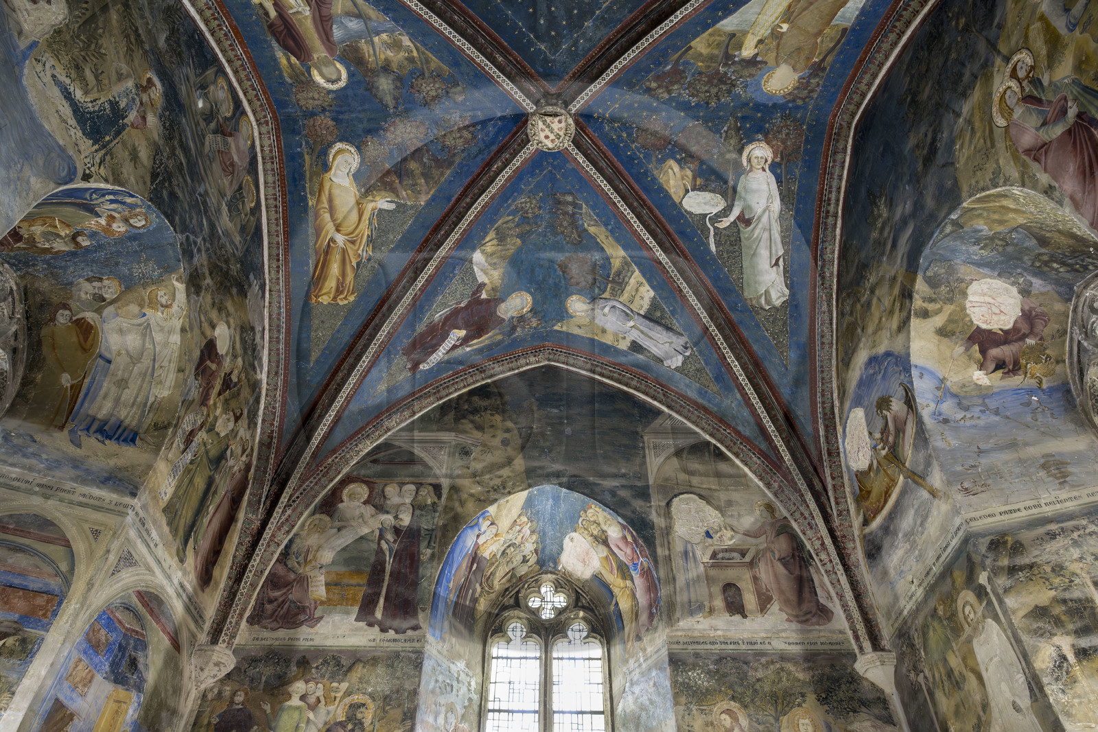 France, Vaucluse (84), Avignon, Palais des Papes classé Patrimoine mondial de l'UNESCO, chapelle Saint-Jean avec les peintures murales de Matteo Giovannetti réalisées de 1347 à 1348