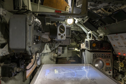 France, Loire-Atlantique (44), Saint-Nazaire, le sous-marin Espadon (S637), premier sous-marin de la Marine nationale française à plonger sous la banquise en 1964, abrité dans le bunker de l'Ecluse Fortifiée de l'ancienne base sous-marine allemande construite lors de la dernière guerre mondiale, le Central Opérations