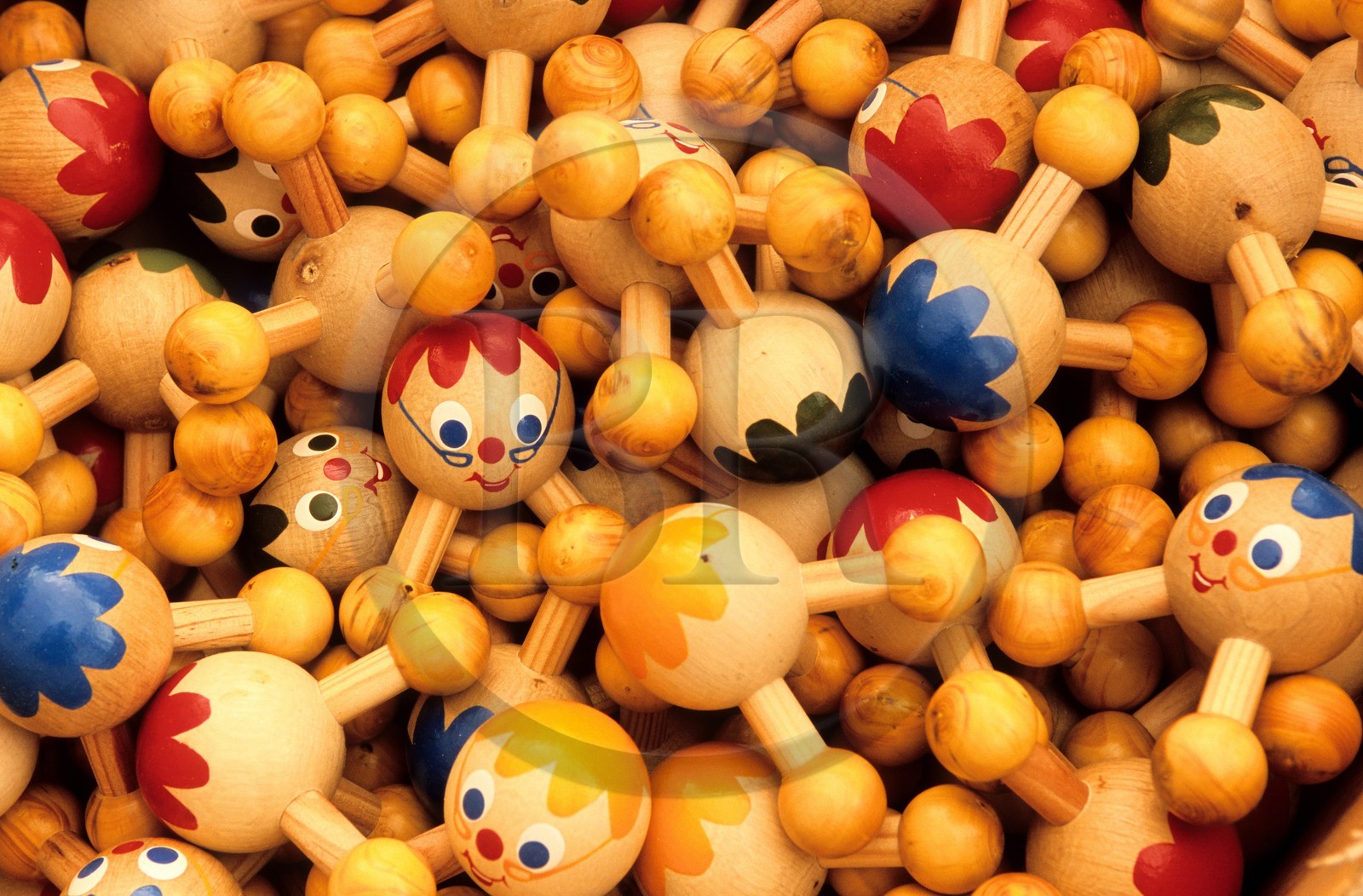 France, Jura (39), Moirans-en-Montagne, fabrication traditionnelle de poupées et de marionnettes en bois (entreprise Chaliuce)