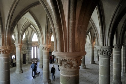 France, Manche (50), l'abbaye du Mont-Saint-Michel, classé Patrimoine Mondial de l'UNESCO, la Merveille, salle dite des Chevaliers sous le cloître