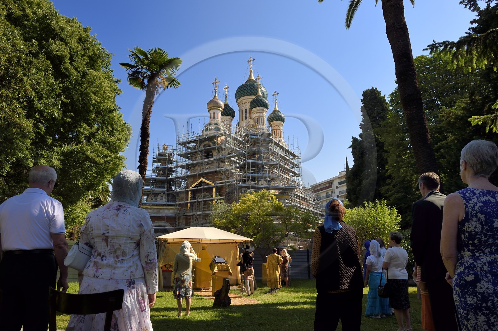 France, Alpes-Maritimes (06), Nice, la cathédrale orthodoxe russe Saint-Nicolas construite en 1859 sur le boulevard Tzarévitch, messe en plein air