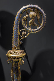 France, Paris, Musée de Cluny - Musée national du Moyen-Age (Middle Ages Museum in the former Hotel de Cluny), Crosier head, Limoges 13th century