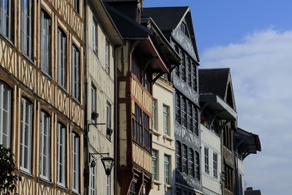 France, Seine-Maritime (76), Rouen, la rue Eau-de-Robec