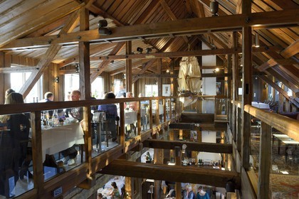 Sweden, Västra Götaland, Göteborg (Gothenburg), the Sjömagasinet Michelin starred restaurant at the Klippans pier (Klippans angbatsbrygga)