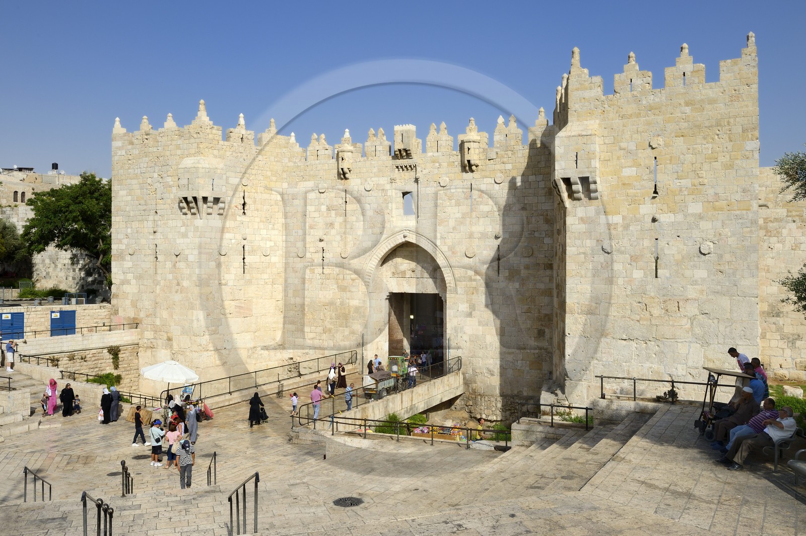 Israel, Jérusalem, ville sainte, vieille-ville classée Patrimoine Mondial de l'UNESCO, la Porte de Damas est l'entrée principale de la vieille ville