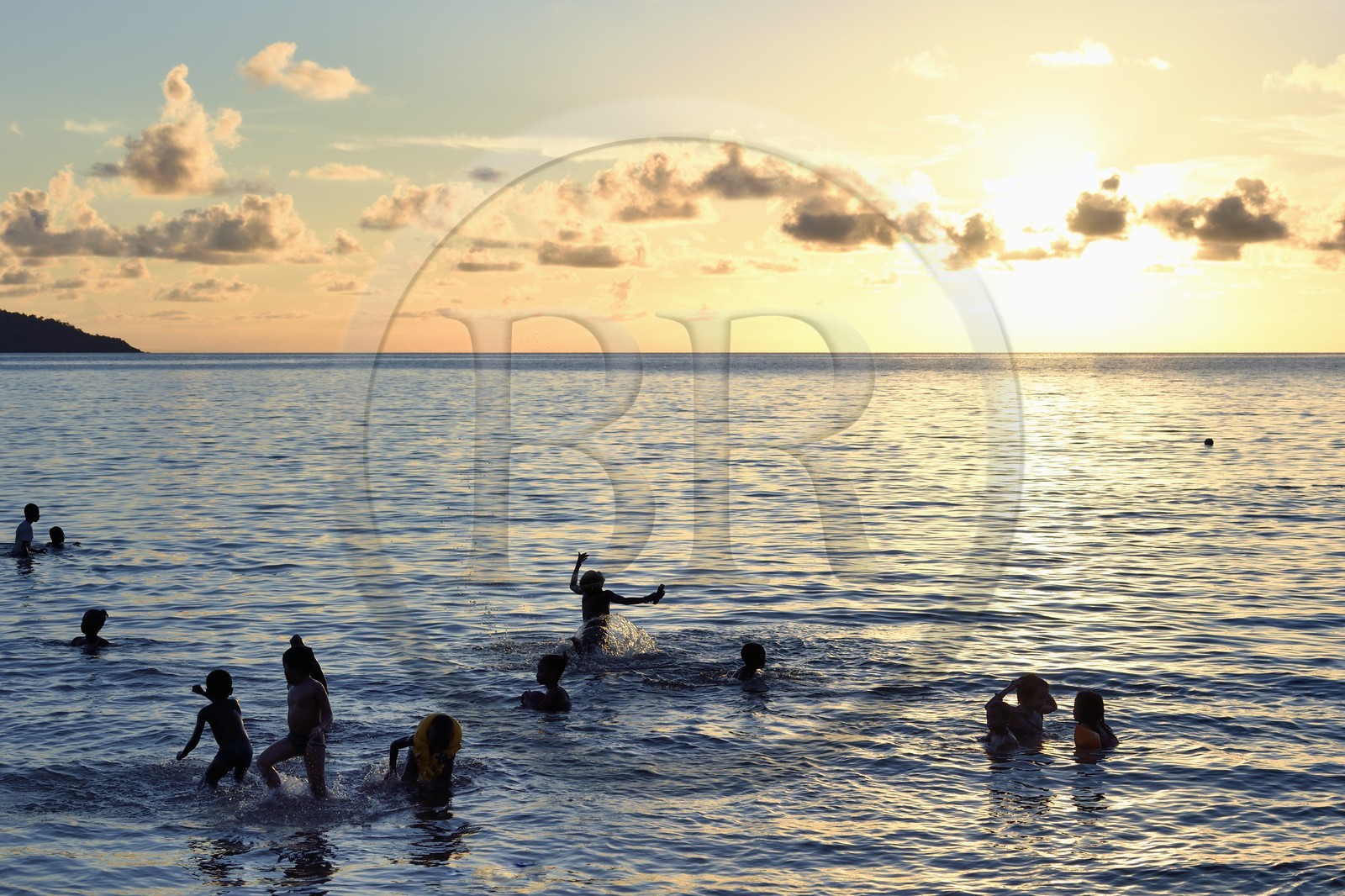 France, Mayotte island (French overseas department), Grande-Terre, Sada, Tahiti beach (Mtsagnougni) in the Bay of Boueni