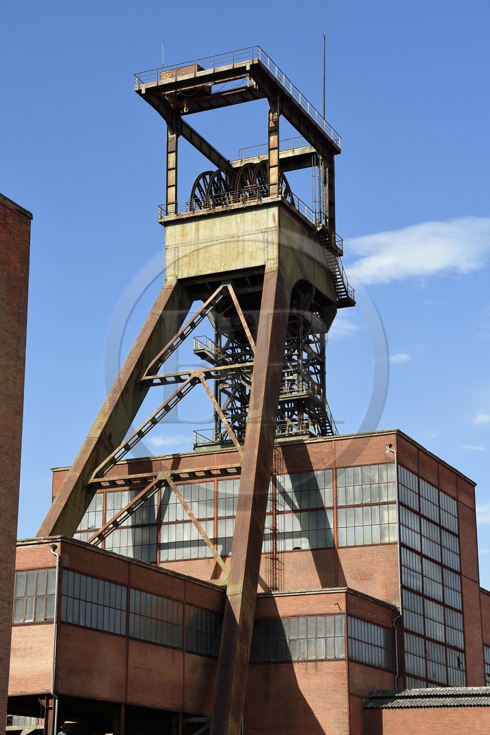 France, Moselle (57), Petite-Rosselle, le musée du carreau Wendel, le chevalement du puits Wendel 3