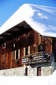 France, Haute Savoie, Portes du Soleil (winter) Morzine village